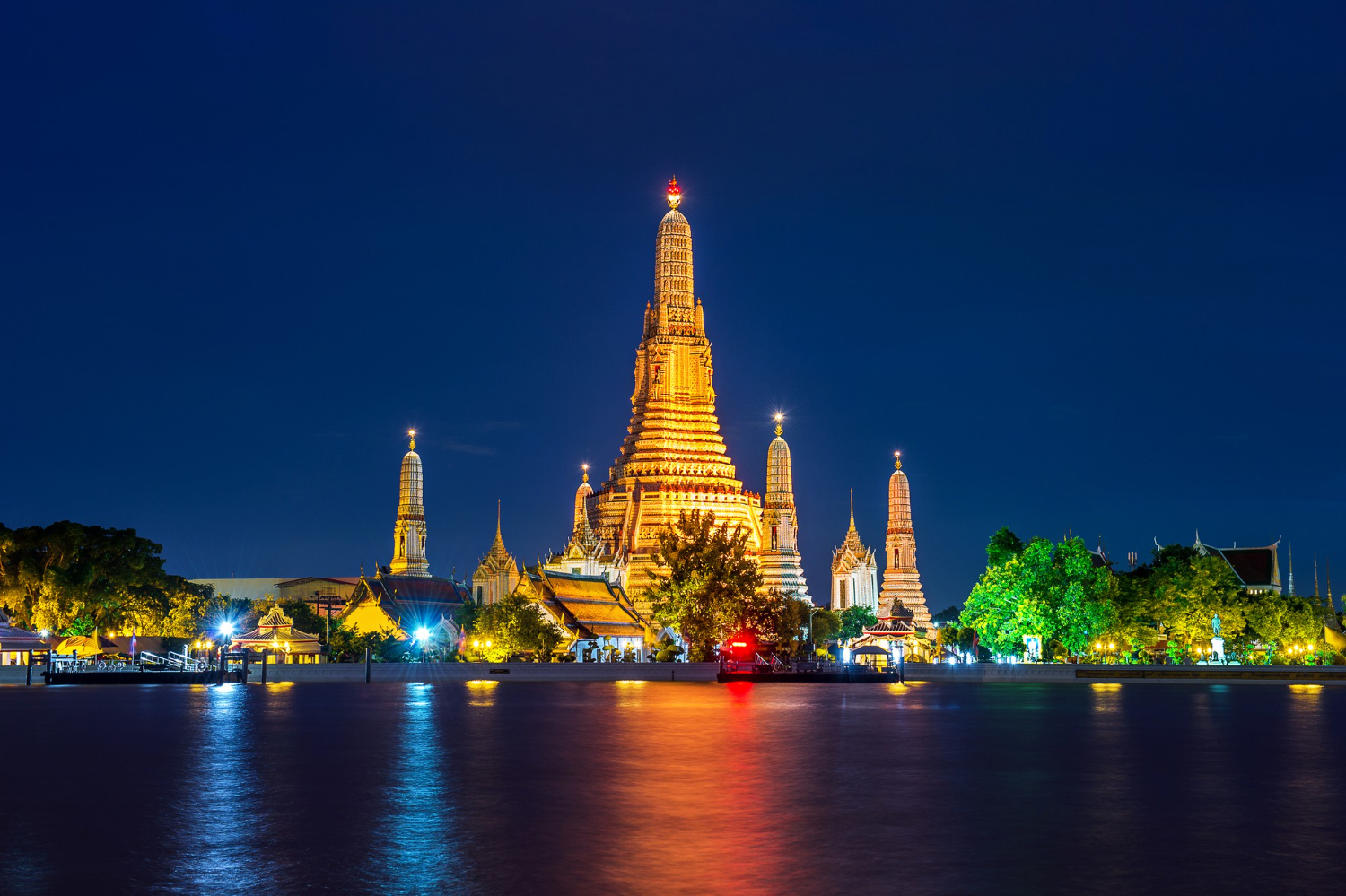 Experience the Magic of Bangkok: A Traveler's Paradise